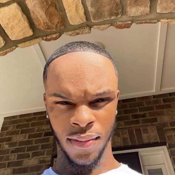 Meet your Posher, Derrick - Picture 1 of 1